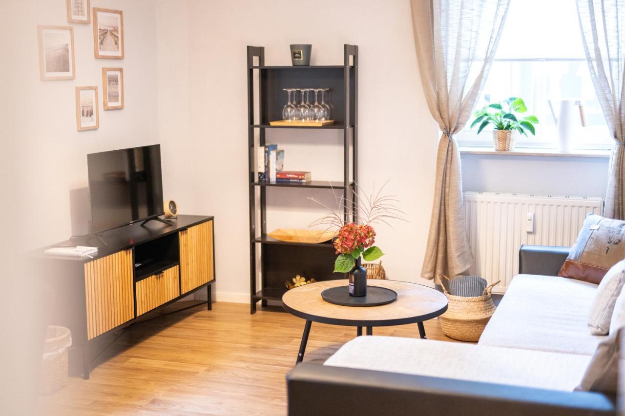 Toni Charming Apartment Im Idyllischem Villenviertel Mit Netflix Drezno Zewnętrze zdjęcie